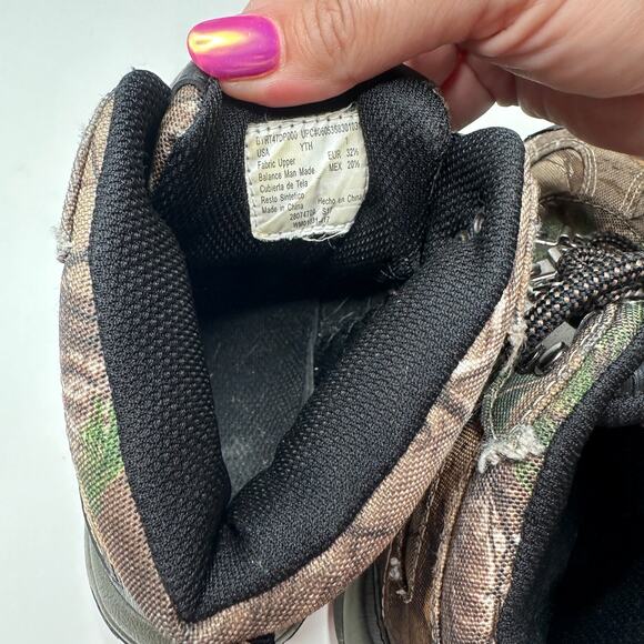 Real Tree Camouflage Lace Up Boots - Picture 6 of 6
